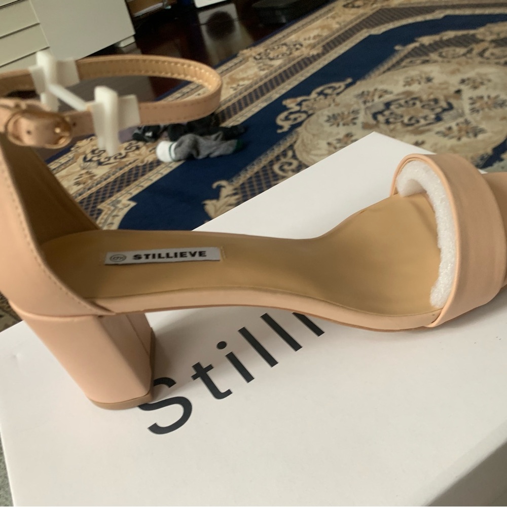 Nude PU STILLIEVE Women's Ankle Strap High Block Heel Sandal Size 10 or 9